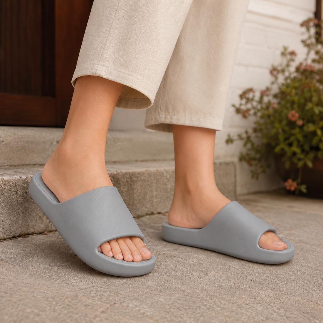 Ravena Platform Slides - Gray