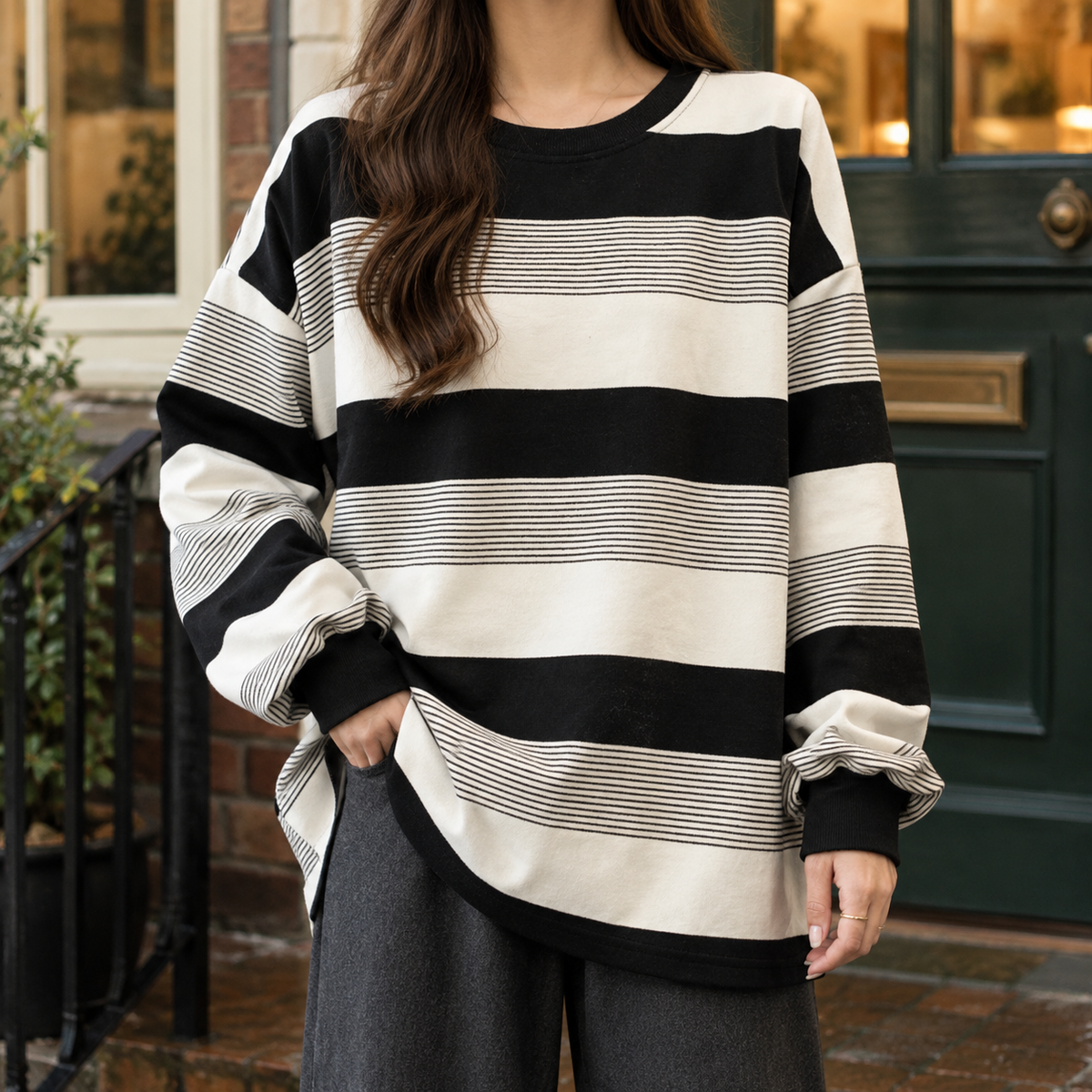 Riley Striped Relaxed Top - Black Stripes