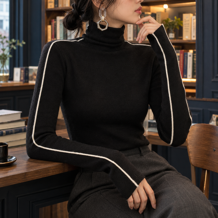 Annabelle Contrast Turtleneck