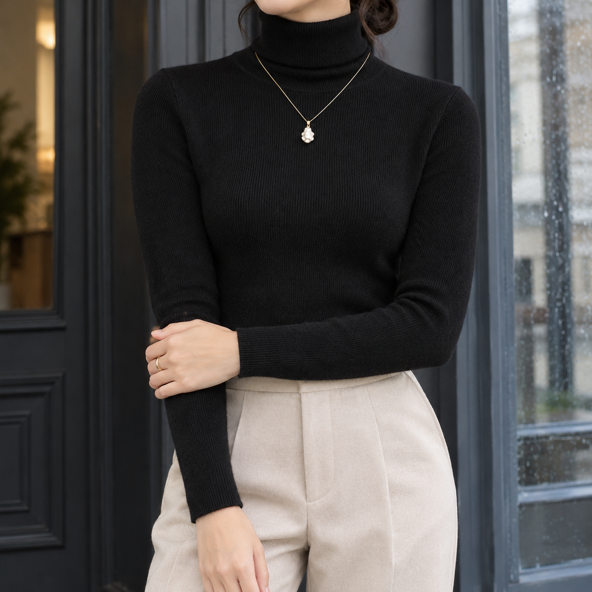 Savannah Ribbed Turtleneck - Black