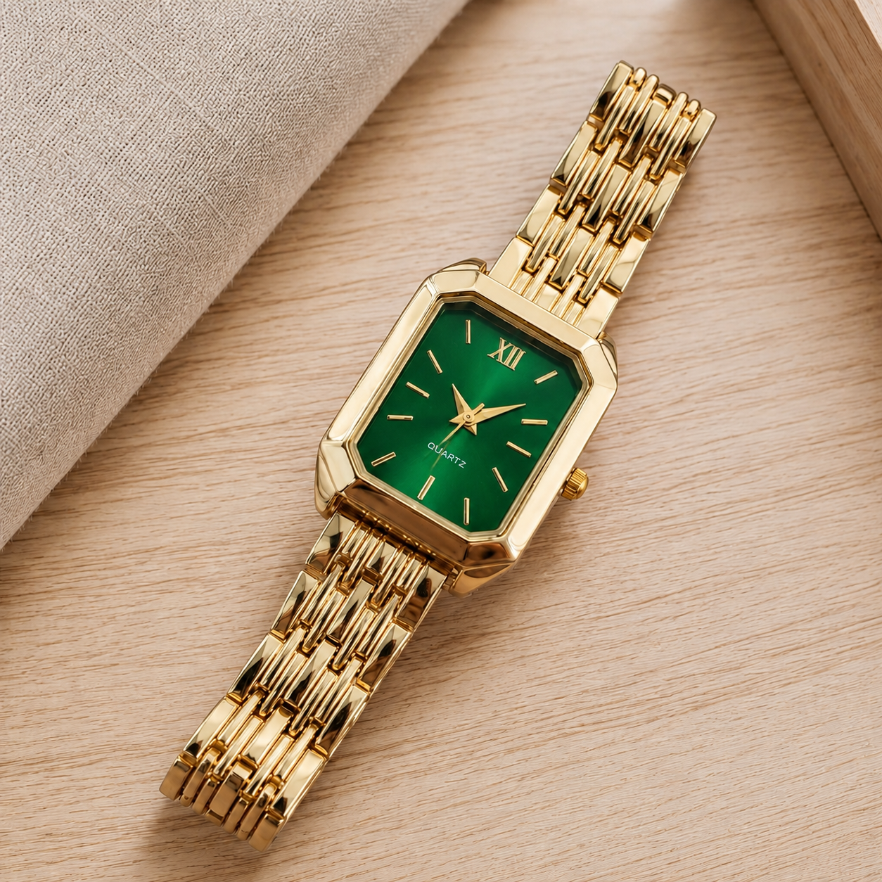 Hawthorne Geometric Watch - Gold Green