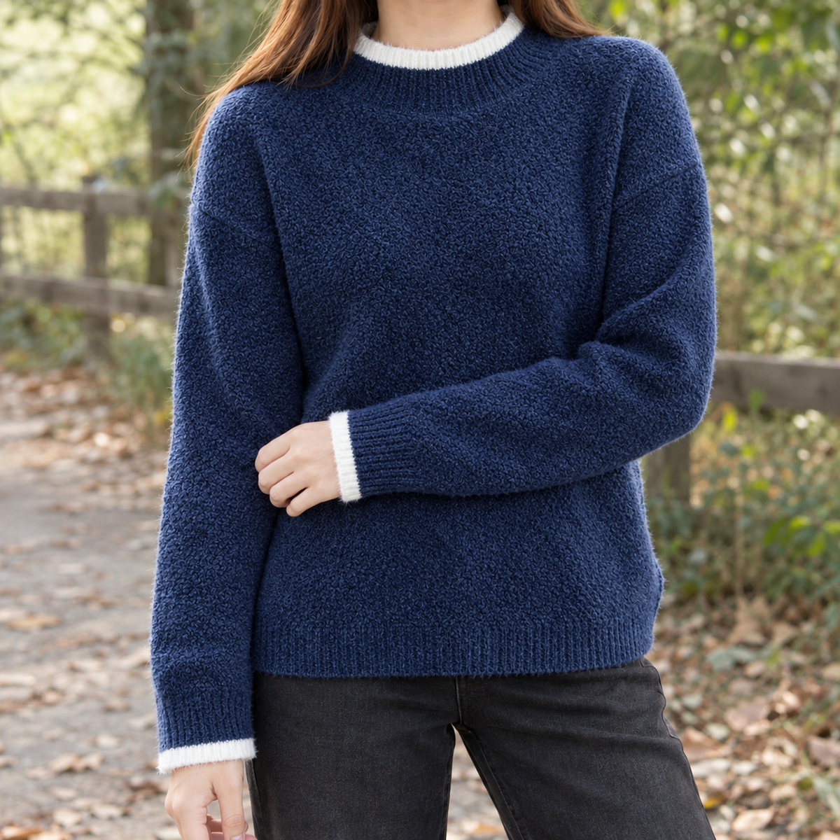 Catriona Contrast Trim Sweater - Navy
