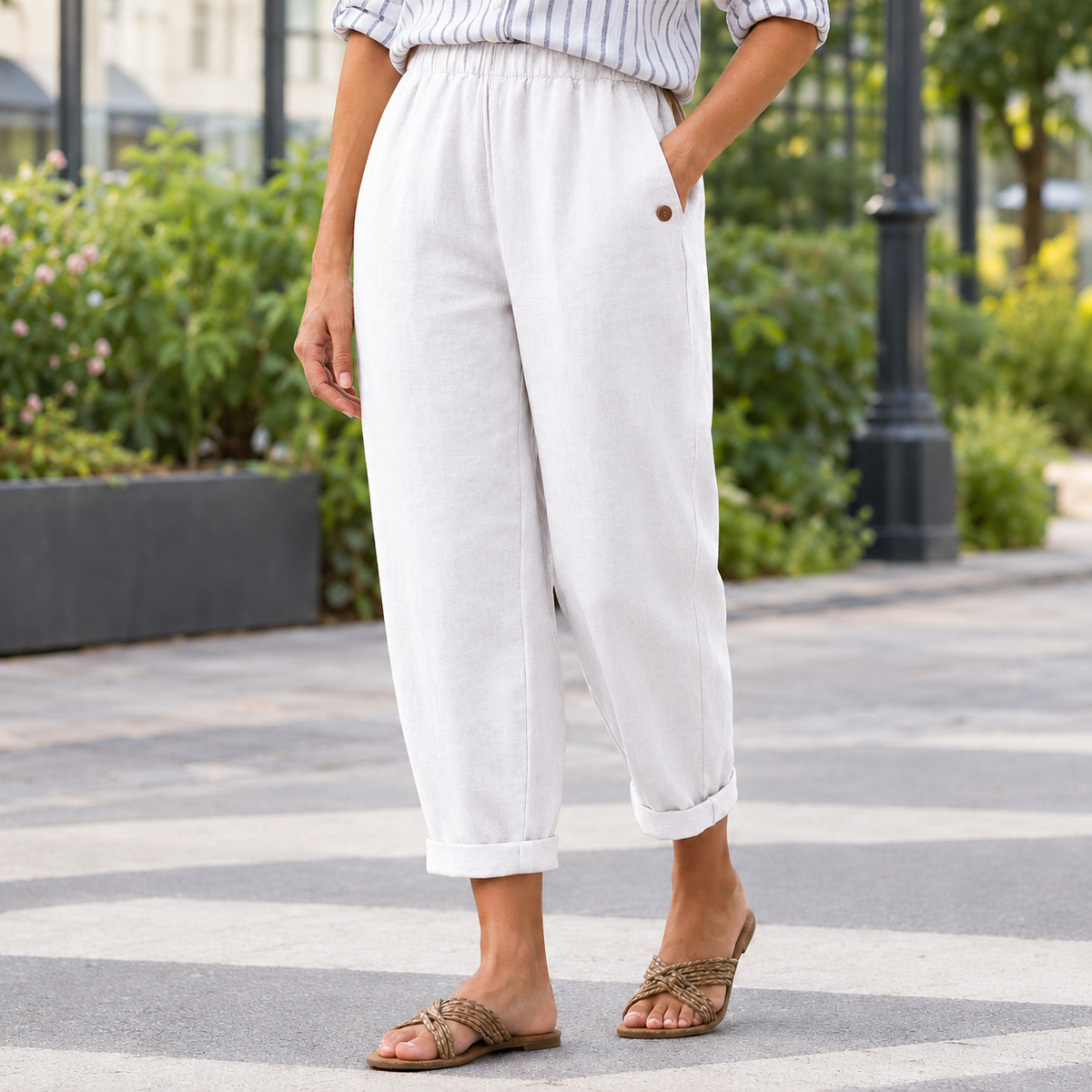 Cassia Relaxed Pants - White